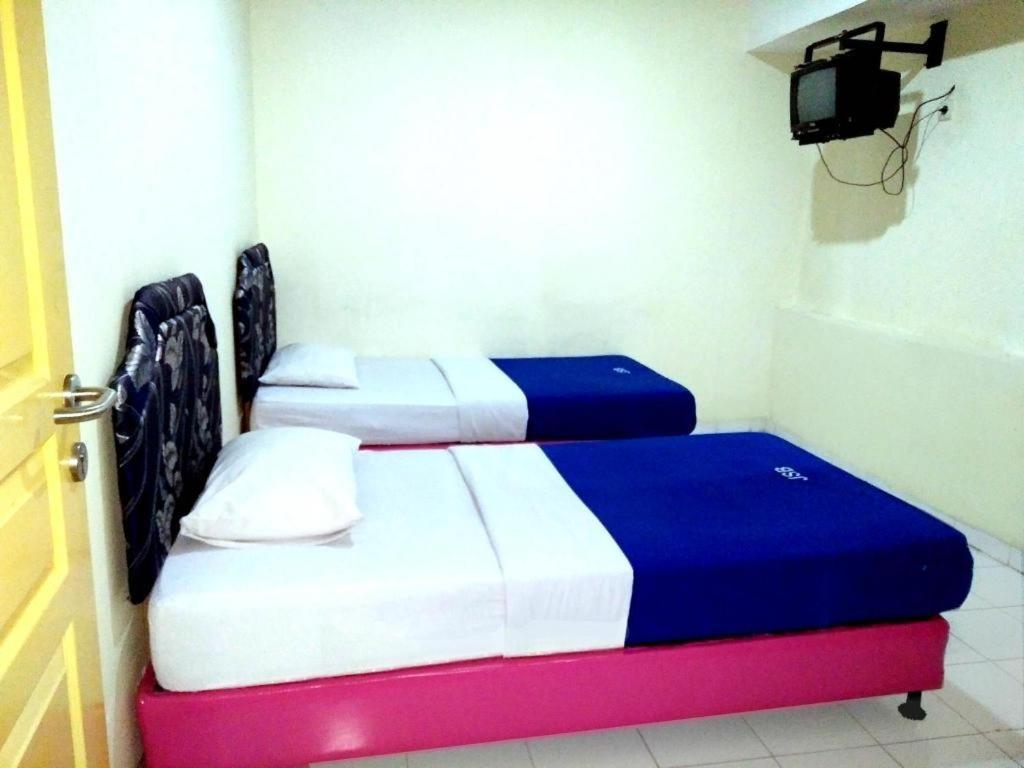 Jampea Hotel *